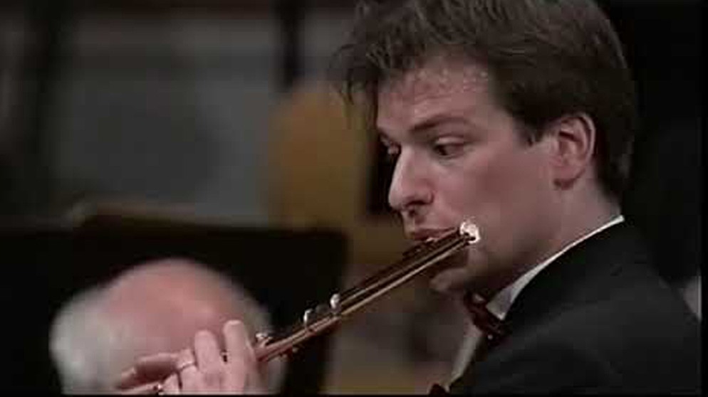 Mozart, Concerto for Flute and Harp KV 299 | PAHUD · LANGLAMET · ABBADO | Bildquelle: AbsolutelyPahud (via YouTube)
