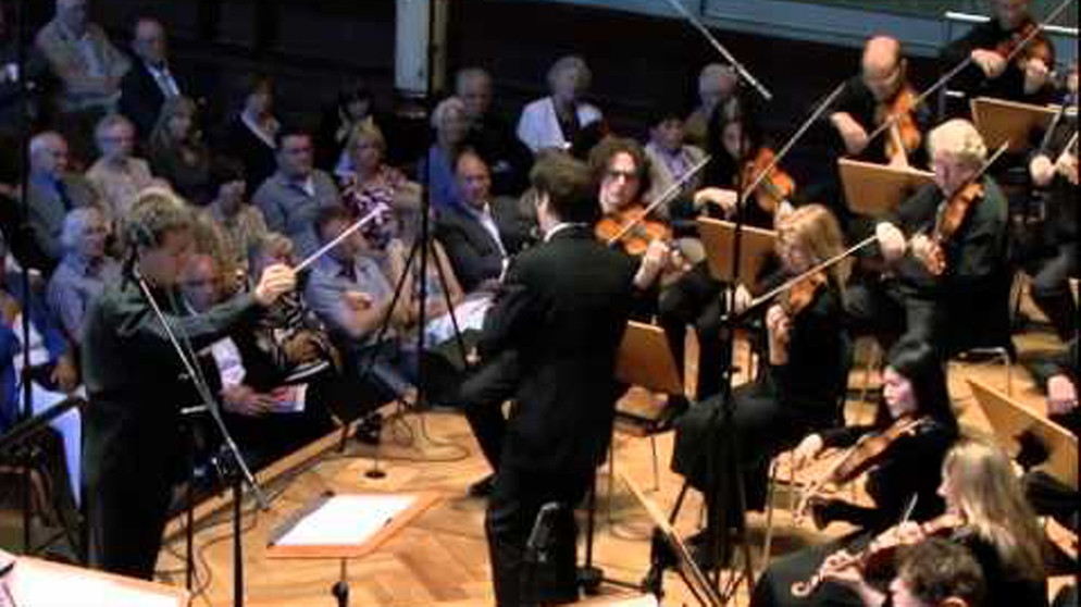 Thorsten Johanns - Mozart Klarinettenkonzert 3.Satz /Clarinet Concert 3rd movement | Bildquelle: premiertone (via YouTube)