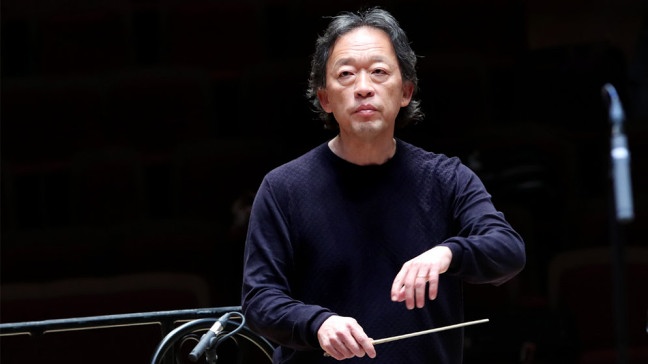Myung-Whun Chung beim Dirigieren | Bildquelle: picture alliance / Yonhap | Yonhap