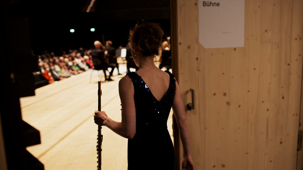 Leonie Bumüller, Auftritt beim Semifinale des ARD-Wettbewerbs. | Bild: ARD-Musikwettbewerb
