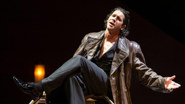 Der italienische Sänger Ildebrando D'Arcangelo als "Don Giovanni" bei den Salzburger Festspielen 2014 | Bildquelle: picture alliance / dpa | Franz Neumayr