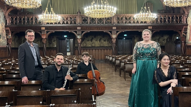 Tourauftakt im Prunksaal im Radthaus Landshut 2025 | Bildquelle: BR/Christoph Hiller