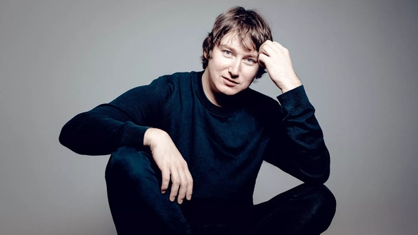 Der Dirigent und Musiker Maxim Emelyanychev | Bild: © Andrej Grilc