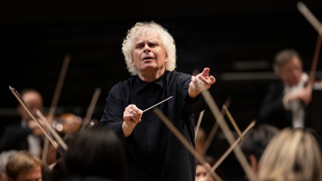 Sir Simon Rattle | Bildquelle: Astrid Ackermann
