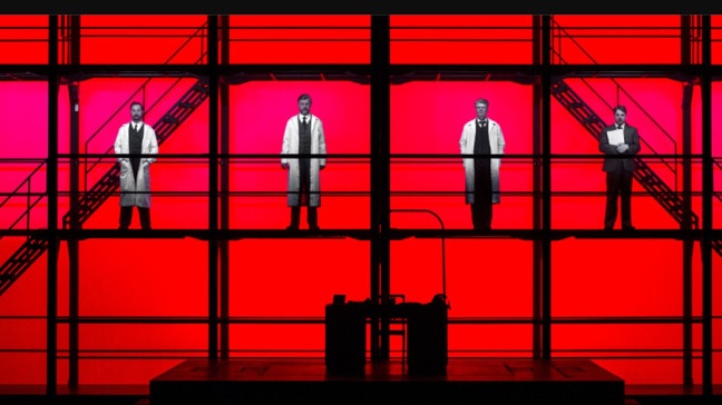 Die dunkles Seite des Mondes | Bildquelle: Staatsoper Hamburg