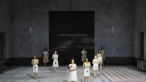 Szene aus Puccinis "Tosca" an der Bayerischen Staatsoper – Inszenierung: Kornél Mundruczó (Premiere 20. Mai 2024) | Bild: Wilfried Hösl/Bayerische Staatsoper