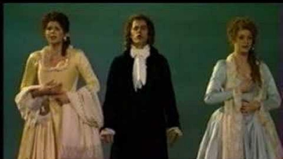 Cosi Fan tutte 1996 - Trio "Soave il vento" | Bildquelle: MUEZZAB (via YouTube)