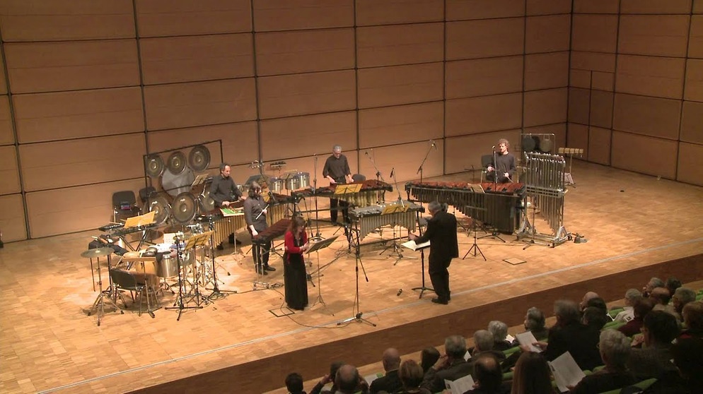Divertimento Ensemble - György Ligeti - Síppal, dobbal, nádihegedűvel - Rondò 2013 | Bildquelle: divertimentoensemble (via YouTube)