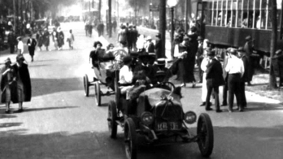 New Orleans Joys - Jelly Roll Morton | Bildquelle: althazarr's good time oldies (via YouTube)