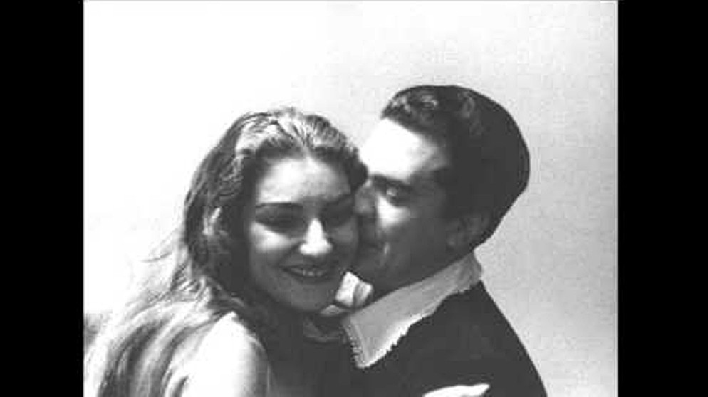 Maria Callas and Giuseppe di Stefano create mass Hysteria (end D6) | Bildquelle: Lohengrin O (via YouTube)