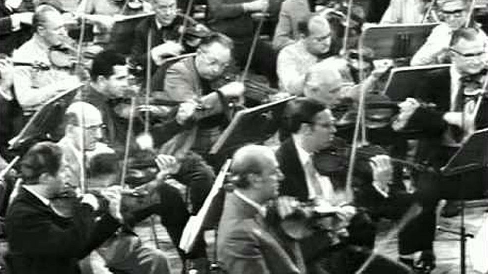 Carlos.Kleiber In rehearsal.&.Performance(1970) | Bildquelle: Giuseppe Barbareschi (via YouTube)