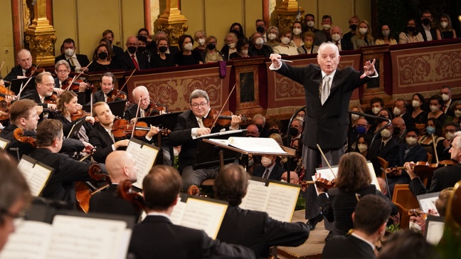Daniel Barenboim beim Neujahrskonzert 2022  | Bildquelle: picture-alliance/dpa