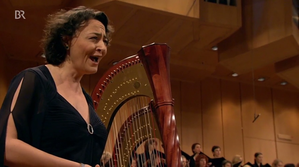 Mariss Jansons dirigiert Mahler Symphonie Nr. 3 mit dem BRSO | Bildquelle: BR- KLASSIK LABEL (via YouTube)