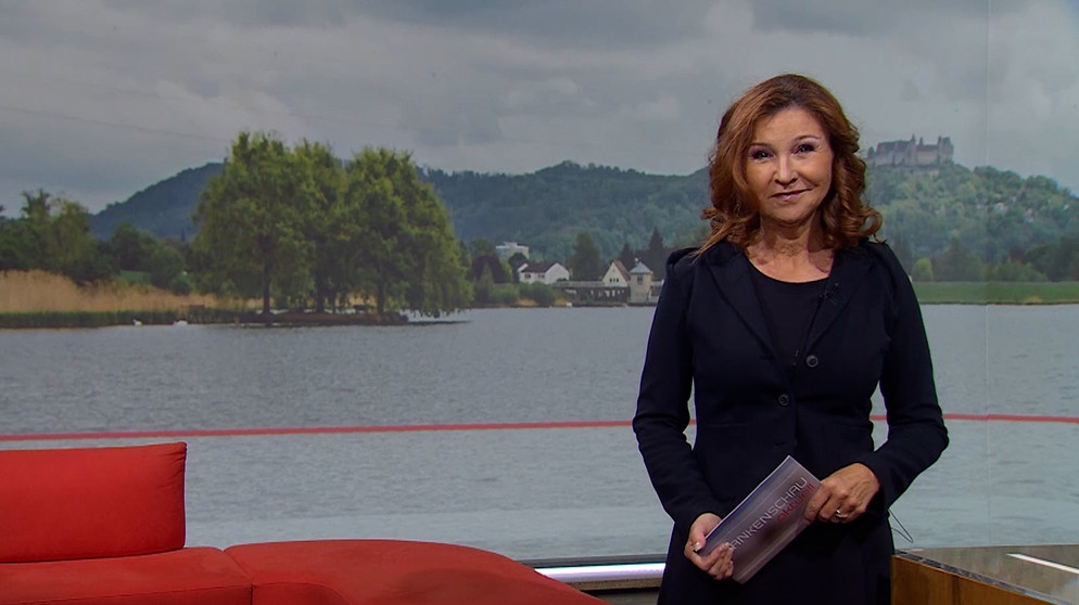 Moderatorin Karin Schubert in der Frankenschau aktuell vom 12. Juni | Bildquelle: BR