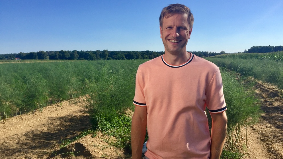 "Unser Land"-Moderator Florian Kienast | Bildquelle: BR