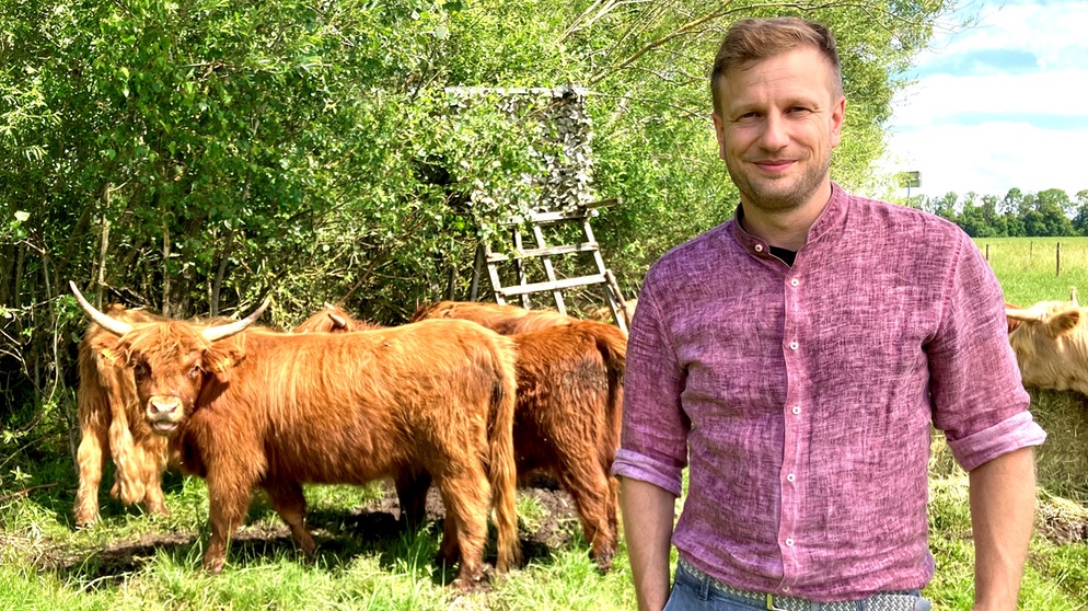 "Unser Land"-Moderator Florian Kienast | Bildquelle: BR/Christine Schneider
