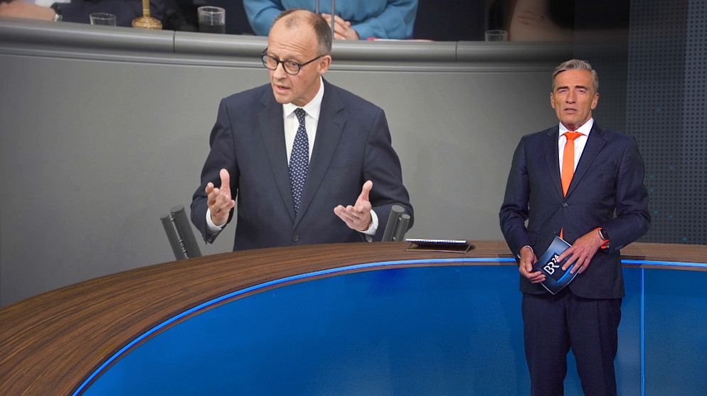 Moderator Stefan Scheider im Studio | Bildquelle: BR