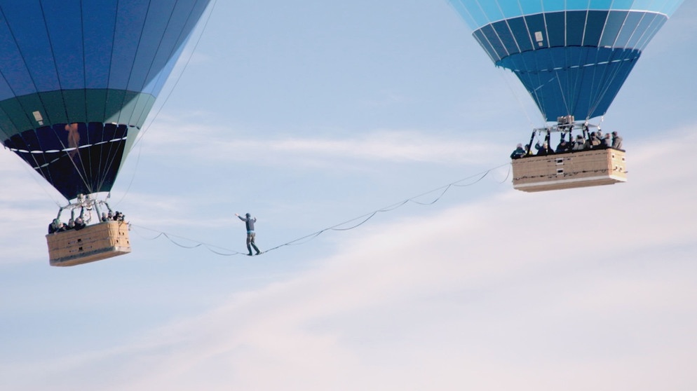 Slackline-Weltrekord-Versuch | Bildquelle: BR