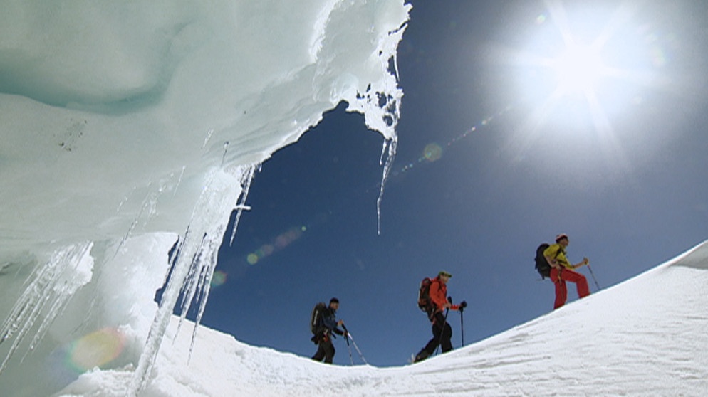 Skitour im Lötschental | Bildquelle: BR/Michael Düchs