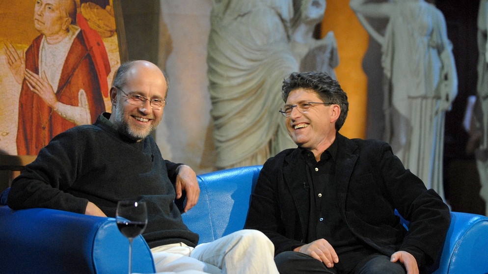 Von links: Prof. Dr. Harald Lesch und Prof. Dr. Wilhelm Vossenkuhl debattieren über die Philosophie des Mittelalters. | Bildquelle: BR/Marco Orlando Pichler