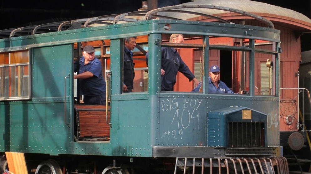 Der letzte seiner Art in Uruguay: ein amerikanischer Motorwagen von JG Brill aus den 30ern. | Bildquelle: BR/SWR/Susanne Mayer-Hagmann