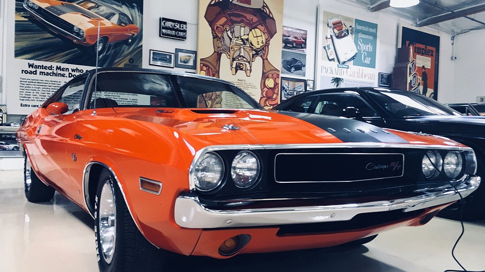 Dodge Challenger aus den frühen 1970er-Jahren in der Sammlung von Jay Leno. | Bildquelle: BBC/Bigger Bang Communications Ltd