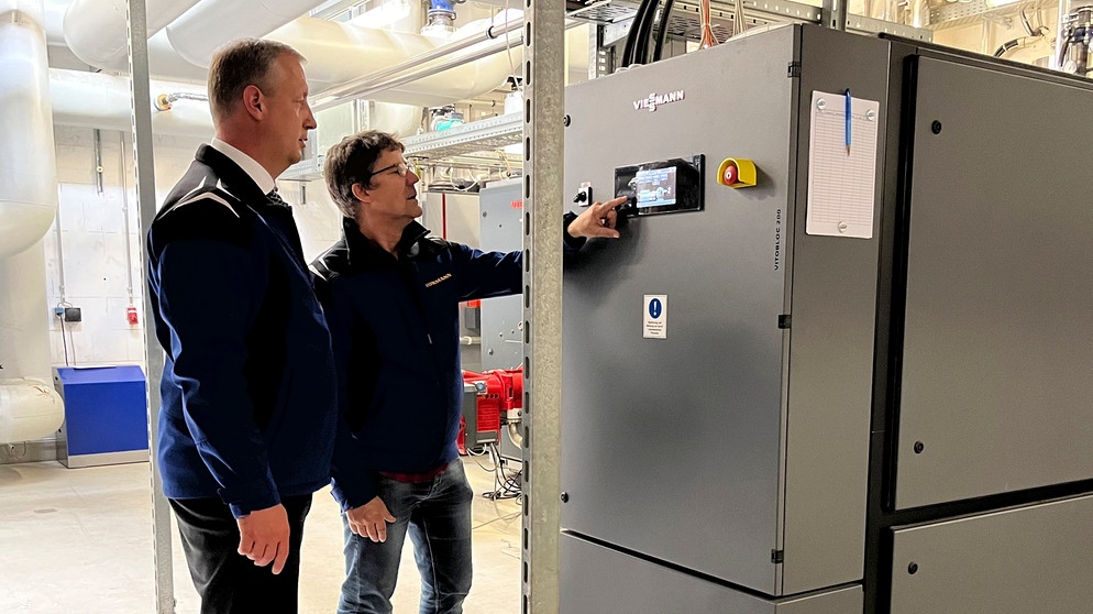 Verbrannt wird der Wasserstoff als Beimischung zum Erdgas in einem wasserstoffbereiten Blockheizkraftwerk. | Bildquelle: MDR/Ria Weber