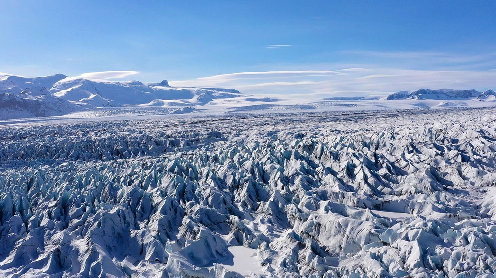 Vatnajökull ist nicht nur der größte Gletscher in Island, sondern auch in ganz Europa. | Bildquelle: NDR/Felix Korfmann