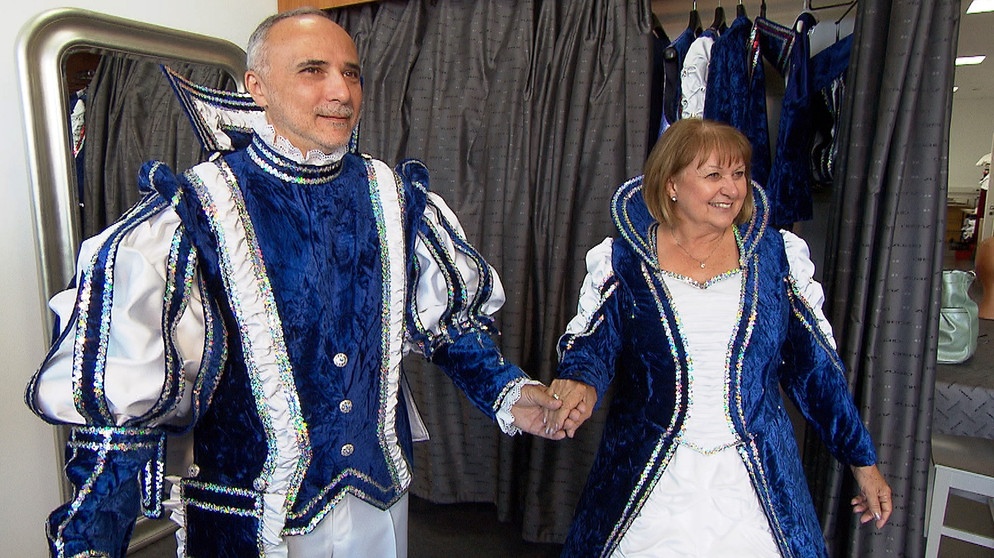 Prinz Bob und Prinzessin Hildegard sind aus Chicago angereist, um ihre Ornate in Deutschland zu kaufen. | Bildquelle: SWR