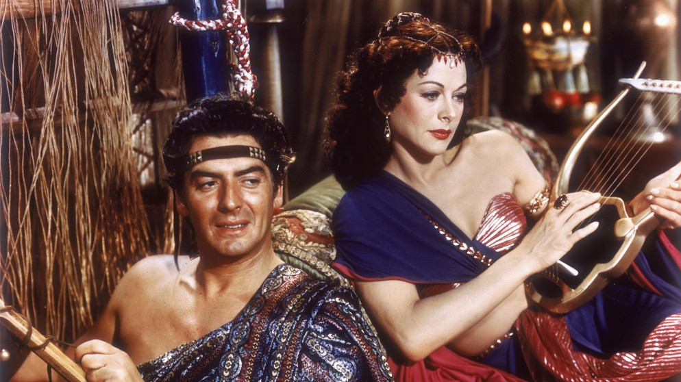 Samson (Victor Mature) und Delilah (Hedy Lamarr). | Bildquelle: © 2003 Paramount Pictures. All Rights Reserved./Telepool GmbH