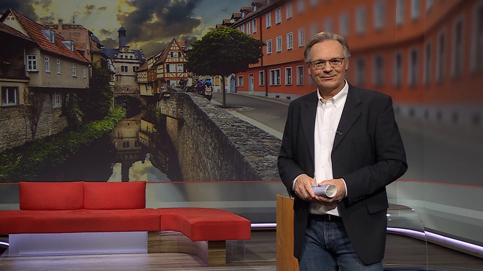 Charly Hilpert moderiert die Frankenschau aktuell. | Bildquelle: BR