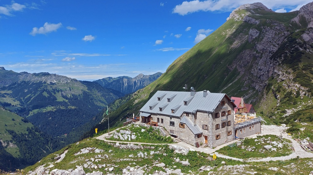 Das Prinz-Luitpold-Haus im Hintersteiner Tal | Bildquelle: BR/Ralf Bücheler