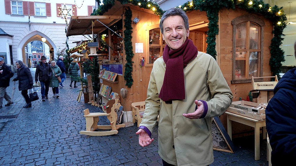 Florian Schrei, Moderator der Magazinsendung "Zwischen Spessart und Karwendel" im BR Fernsehen | Bildquelle: BR
