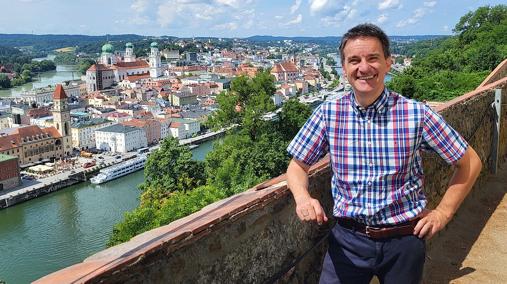 Florian Schrei, Moderator der Magazinsendung "Zwischen Spessart und Karwendel" | Bildquelle: BR