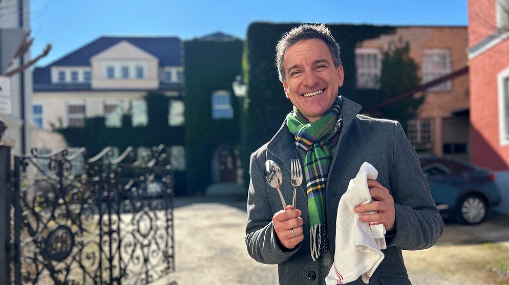 Florian Schrei, Moderator der Sendung "Zwischen Spessart und Karwendel" im BR Fernsehen | Bildquelle: BR