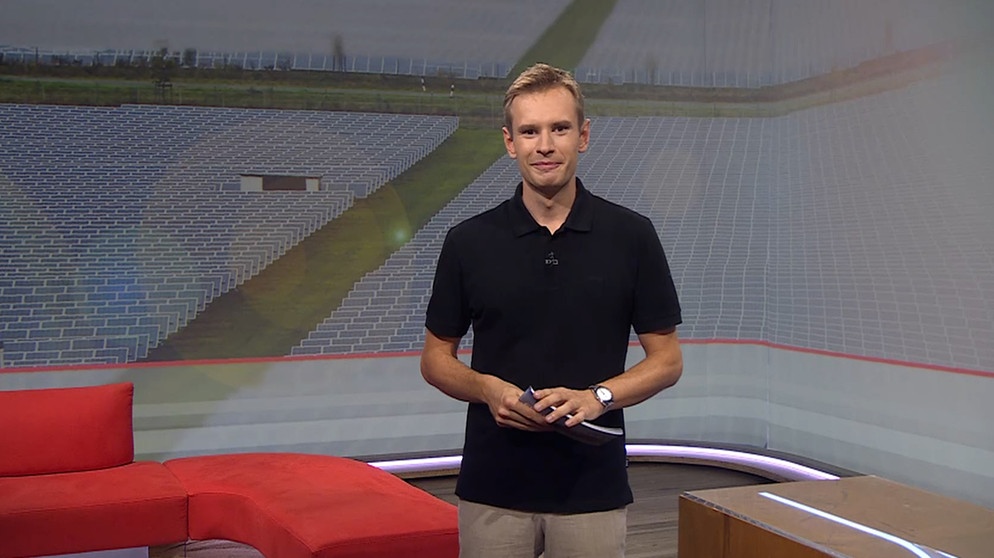 Florian Schwegler moderiert die Frankenschau aktuell. | Bildquelle: BR