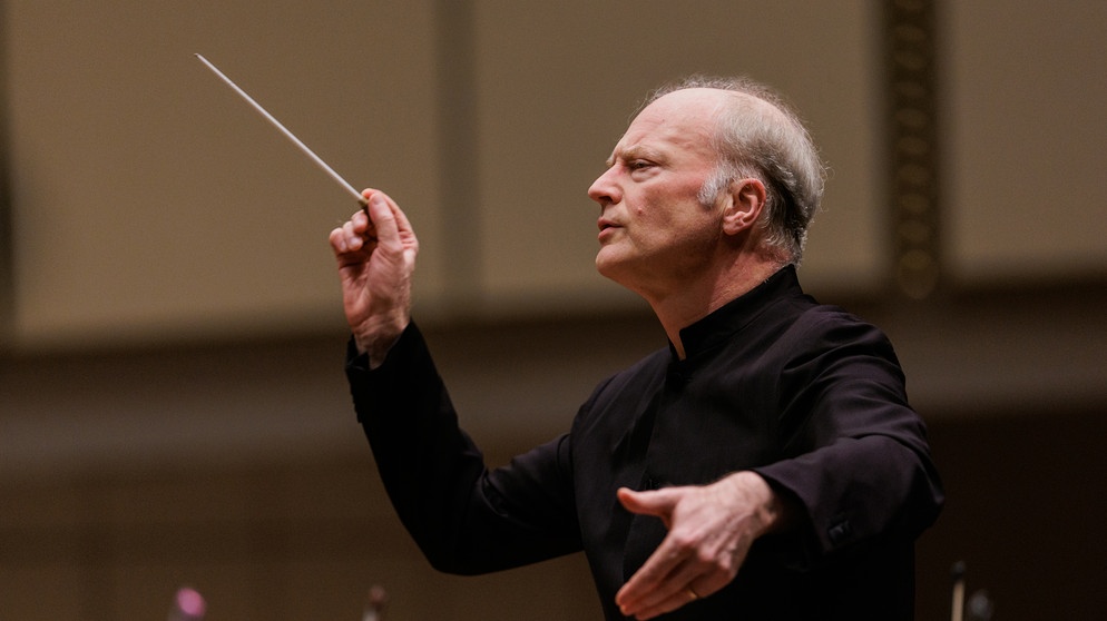 Der Dirigent Gianandrea Noseda | Bildquelle: Elman Studio