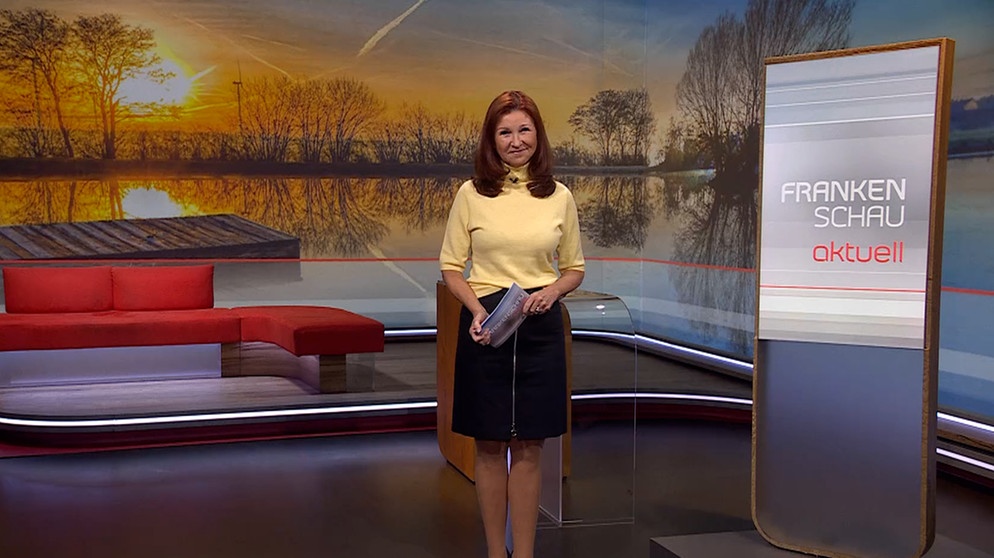 Karin Schubert moderiert die Frankenschau aktuell. | Bildquelle: BR
