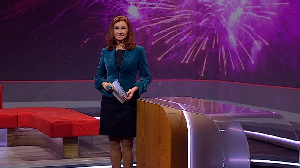 Karin Schubert moderiert die Frankenschau aktuell. | Bildquelle: BR