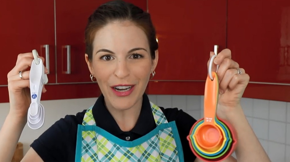 Dana Newman in der Küche. | Bildquelle: BR