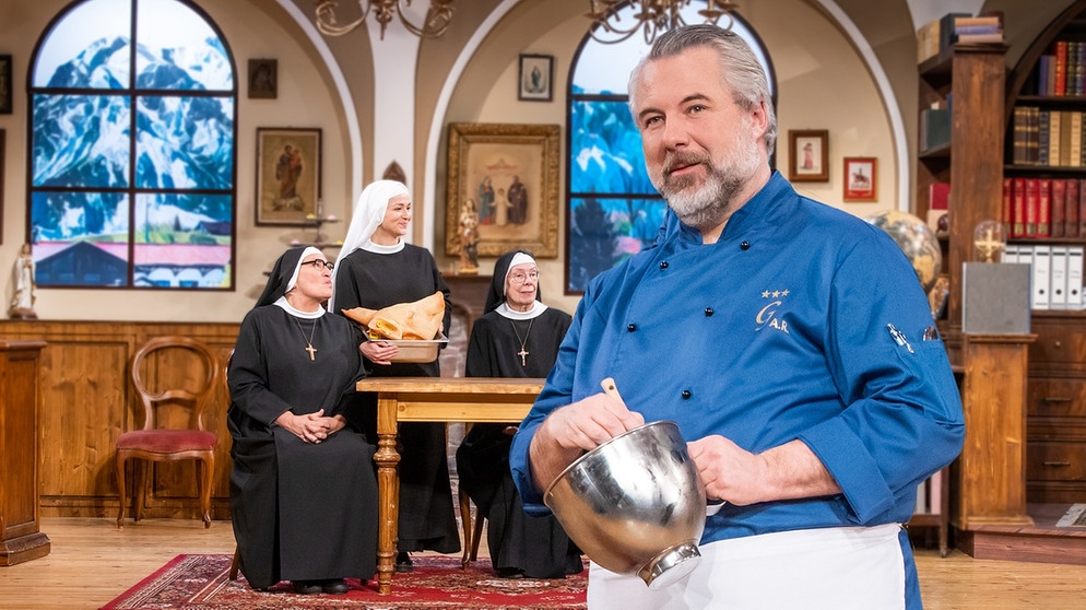Der Komödienstadel "Ach du lieber Gott" mit (v.l.) Ursula Maria Burkhart, Katharina Plank, Heide Ackermann und Dieter Fischer. | Bildquelle: BR