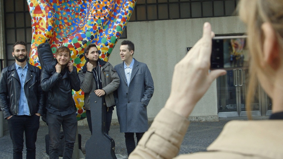 KYTES mit Startrampe vor dem ORF-Funkhaus | Bildquelle: BR