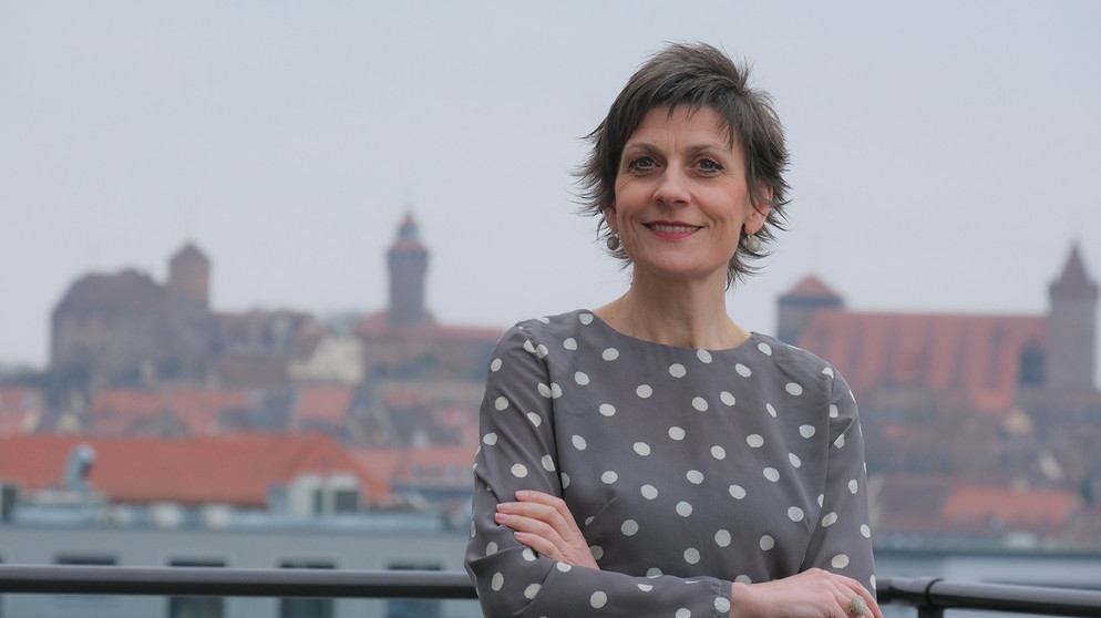 Ella auf der Dachterrasse. | Bildquelle: BR/Günter Distler