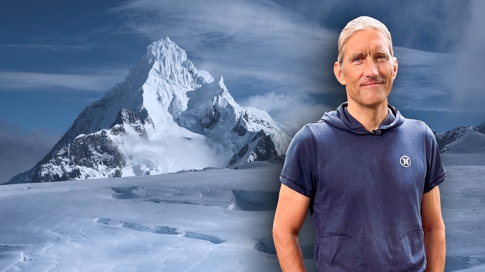 Monte Sarmiento im Hintergrund, Filmemacher Jochen Schmoll | Bildquelle: Ralf Gantzhorn, Tom Mandl/BR Montage: BR