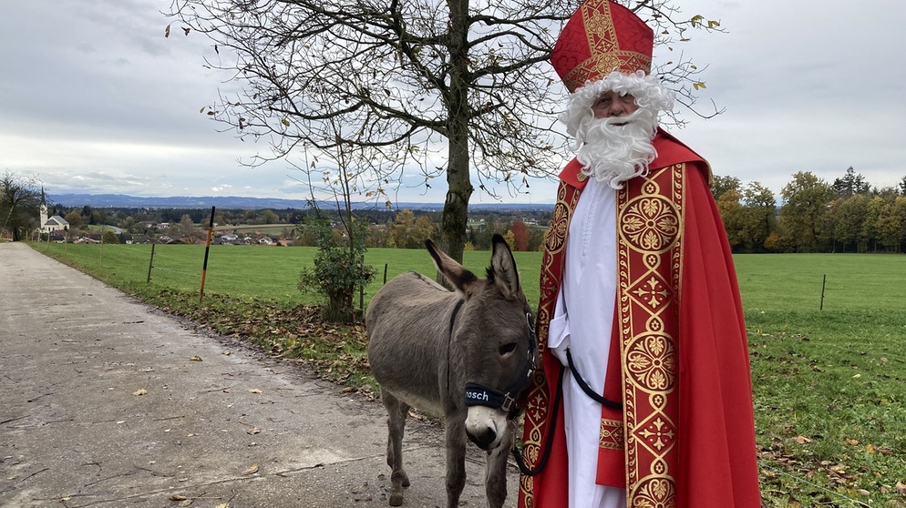 Nikolaus, Weihnachtsmann & Co | Bildquelle: BR/Steffi Wolf