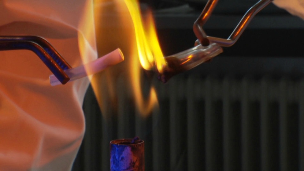 Silikone vertragen extreme Temperaturen. | Bildquelle: Bayerischer Rundfunk