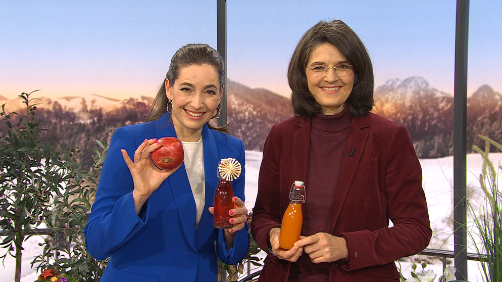 Sendung vom 19.12.2024: Moderatorin Andrea Lauterbach mit Jutta Löbert | Bildquelle: BR