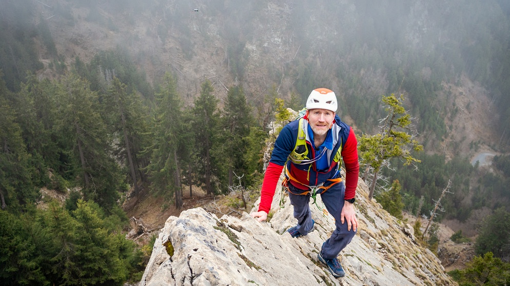 Michi Düchs klettert am Burgberger Hörnle im Allgäu | Bildquelle: BR/Lukas Pilz