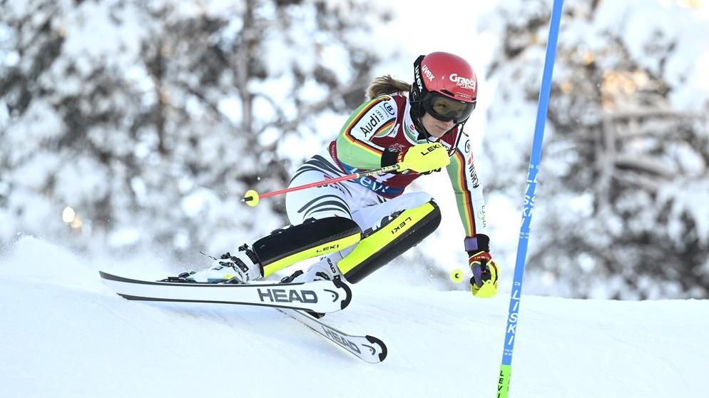 Ski alpin-Weltcup in Finnland: Lena Dürr | Bildquelle: dpa-Bildfunk/Vesa Moilanen