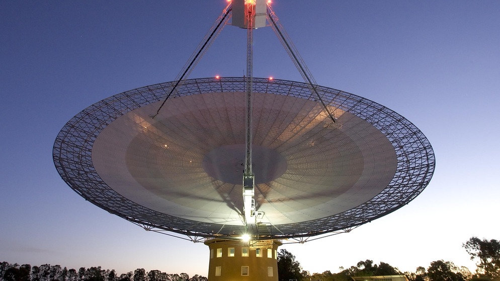 Parkes Teleskop Australien. | Bildquelle: CSIRO/Shaun Amy